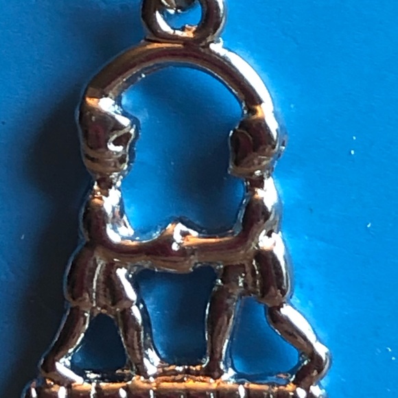 BNIB 2-pc Gemini Pendant Set, Silver - Picture 3 of 8